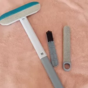 Kartáč na odstranění psích chlupů z nábytku od zákazníka K***n