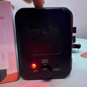 Zařízení proti štěkání psů Ultrasonic obdrženo od zákazníka J***n
