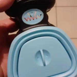 Obdržený přenosný sběrač psích exkrementů od zákaznice D***a.